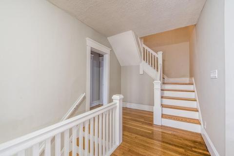 850 Chestnut St, Springfield, MA 01107 photo 25