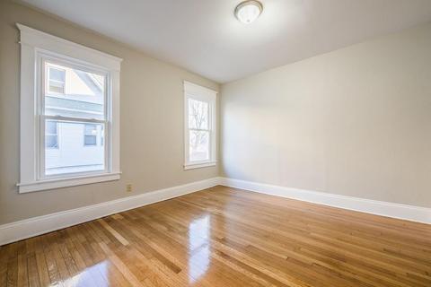 850 Chestnut St, Springfield, MA 01107 photo 28