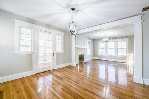850 Chestnut St, Springfield, MA 01107 photo 23