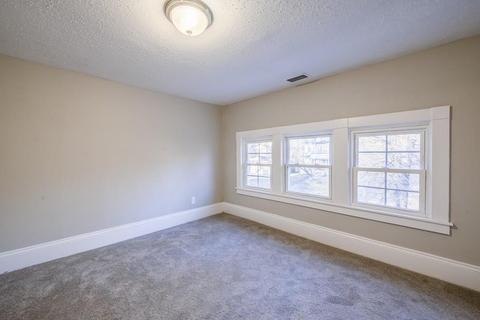 850 Chestnut St, Springfield, MA 01107 photo 40