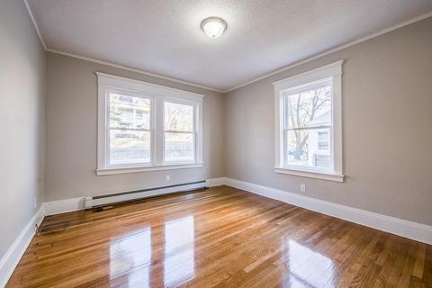 850 Chestnut St, Springfield, MA 01107 photo 20