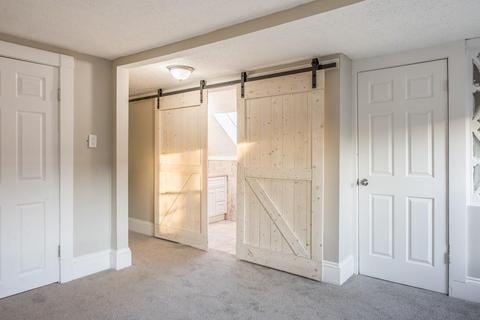850 Chestnut St, Springfield, MA 01107 photo 36