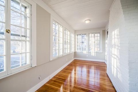 850 Chestnut St, Springfield, MA 01107 photo 31