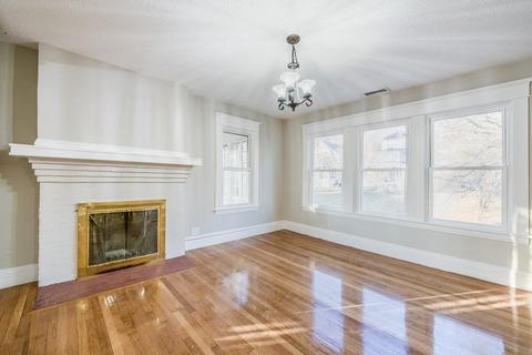 850 Chestnut St, Springfield, MA 01107 photo 24