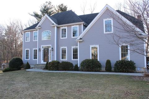 7 Loretta Rd, Franklin, MA 02038 photo 2