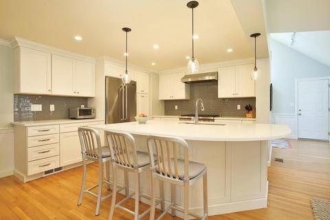 90 Falcon St, Needham, MA 02492 photo 6