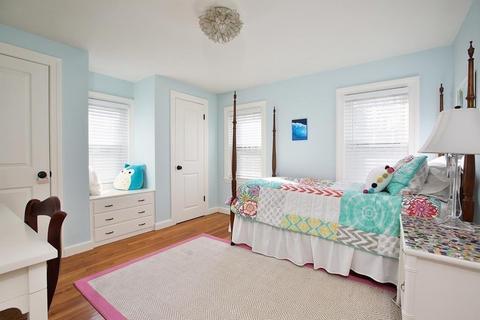 90 Falcon St, Needham, MA 02492 photo 11