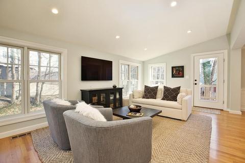 90 Falcon St, Needham, MA 02492 photo 8