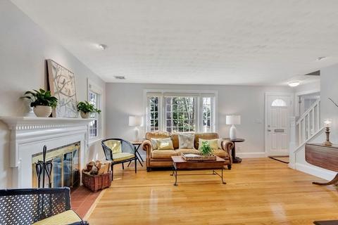 3 Hazelton Ave, Needham, MA 02492 photo 5