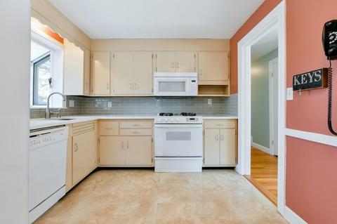 8 Ridley Rd, Dedham, MA 02026 photo 7