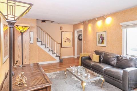 3 Dean Rd, Marblehead, MA 01945 photo 2