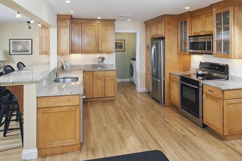 45 So Pleasant St, Hingham, MA 02043 photo 8