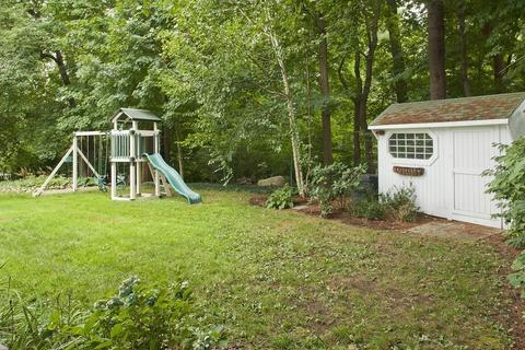 45 So Pleasant St, Hingham, MA 02043 photo 15