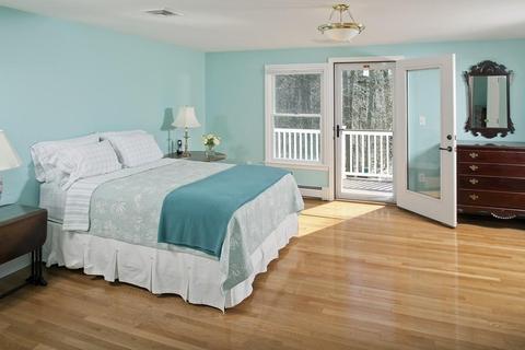 45 So Pleasant St, Hingham, MA 02043 photo 17
