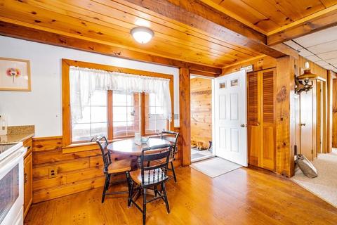 15 Chestnut St, Ware, MA 01082 photo 7