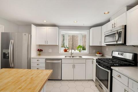 220 Robert Rd, Dedham, MA 02026 photo 8