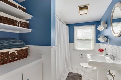 73 Lillian Dr, Hyannis, MA 02601 photo 15
