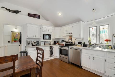 73 Lillian Dr, Hyannis, MA 02601 photo 8