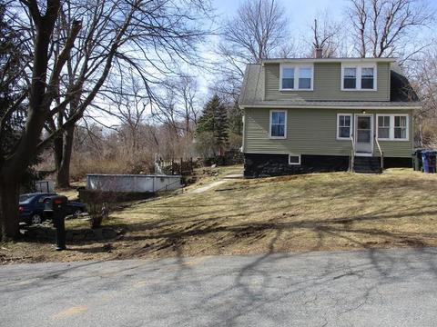 84 Hillside Rd, Dracut, MA 01826 photo 2