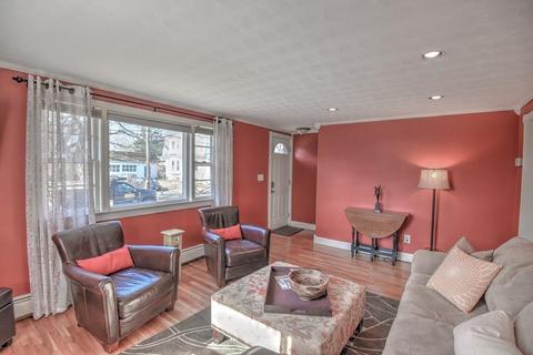 7 King Ter, Beverly, MA 01915 photo 4
