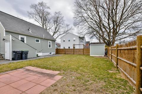 288 Riverside Dr, Dedham, MA 02026 photo 6