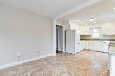 288 Riverside Dr, Dedham, MA 02026 photo 10