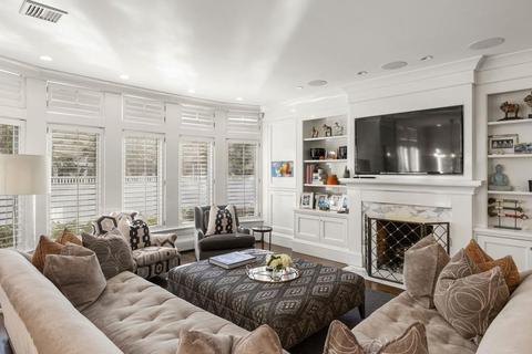 2 Springdale Ave, Wellesley, MA 02481 photo 13