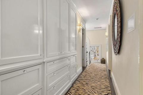 2 Springdale Ave, Wellesley, MA 02481 photo 20
