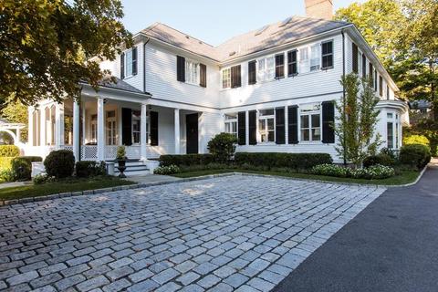 2 Springdale Ave, Wellesley, MA 02481 photo 1