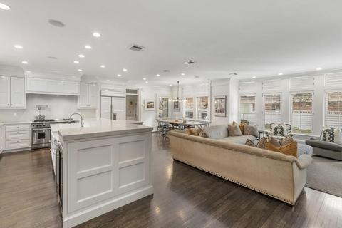 2 Springdale Ave, Wellesley, MA 02481 photo 11