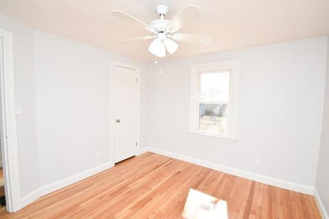 200 Windemere St, Springfield, MA 01104 photo 10