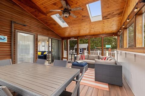 59 County Way Ext, Beverly, MA 01915 photo 17