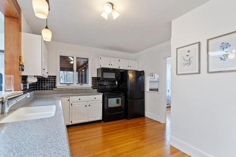 59 County Way Ext, Beverly, MA 01915 photo 11