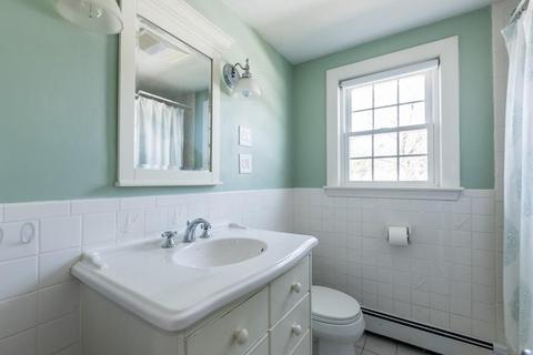 71 Scott Cir, Dedham, MA 02026 photo 26