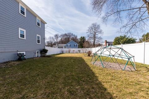 71 Scott Cir, Dedham, MA 02026 photo 40