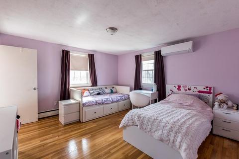 71 Scott Cir, Dedham, MA 02026 photo 22