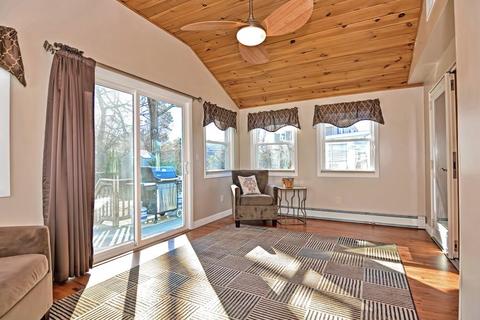 22 Cherry Ave, Stoneham, MA 02180 photo 11