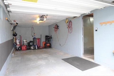 22 Cherry Ave, Stoneham, MA 02180 photo 32