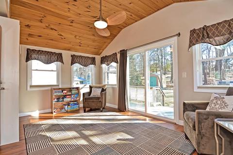 22 Cherry Ave, Stoneham, MA 02180 photo 10