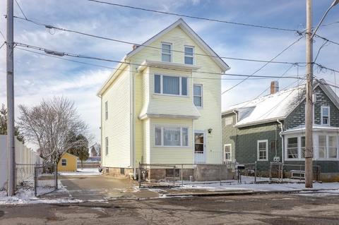 895 Grinnell St, Fall River, MA 02721 photo 2