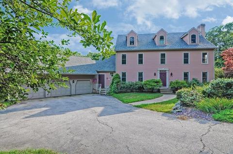 118 Chestnut St, Upton, MA 01568 photo 3