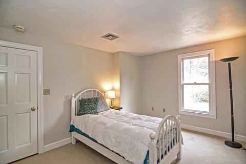 118 Chestnut St, Upton, MA 01568 photo 23