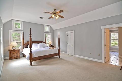118 Chestnut St, Upton, MA 01568 photo 21