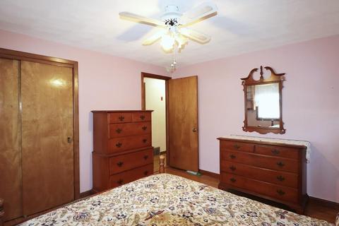 99 Jonquil Dr, Springfield, MA 01119 photo 12