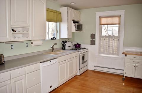 45 Ideal Rd, Worcester, MA 01604 photo 2