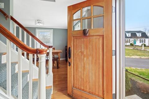 6 Birch Cir, Hingham, MA 02043 photo 2