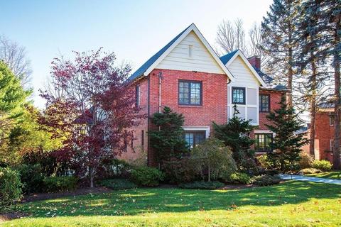 101 Blake Rd, Brookline, MA 02445 photo 26