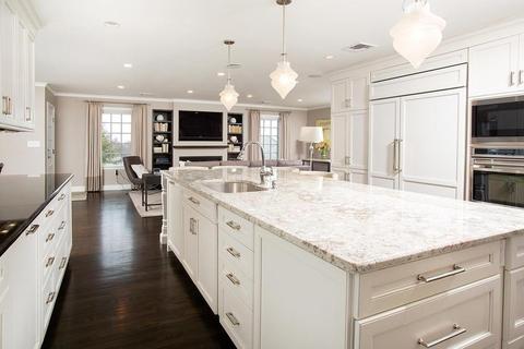 101 Blake Rd, Brookline, MA 02445 photo 9