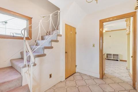 48 Woodlawn Ave, Everett, MA 02149 photo 3