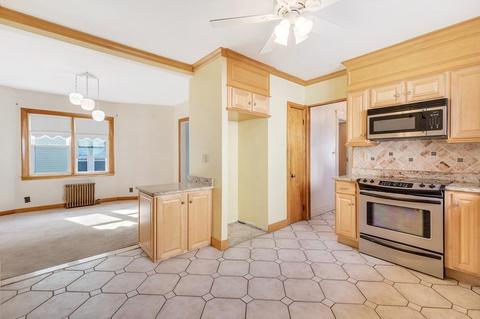 48 Woodlawn Ave, Everett, MA 02149 photo 8